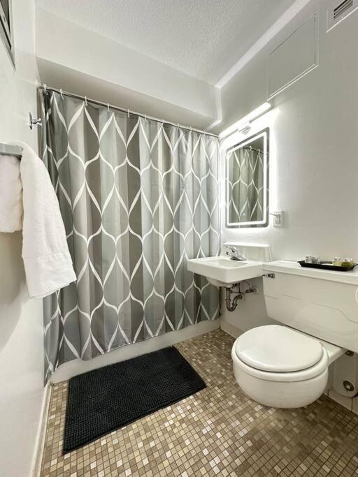Cozy 1 Bedroom Apartment In Downtown Gadsden, Al Luaran gambar