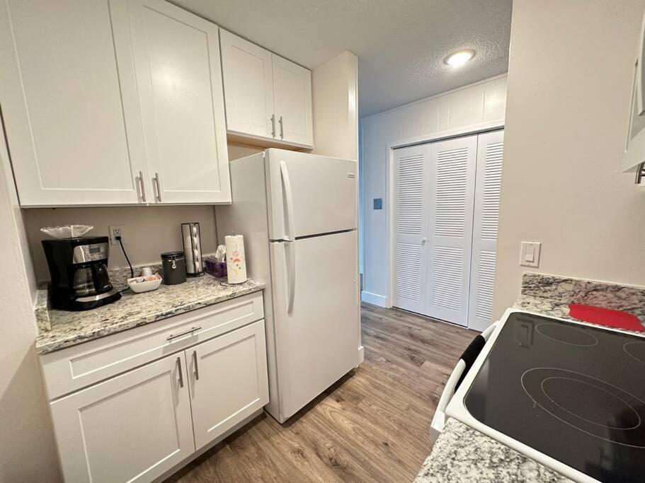 Cozy 1 Bedroom Apartment In Downtown Gadsden, Al Luaran gambar