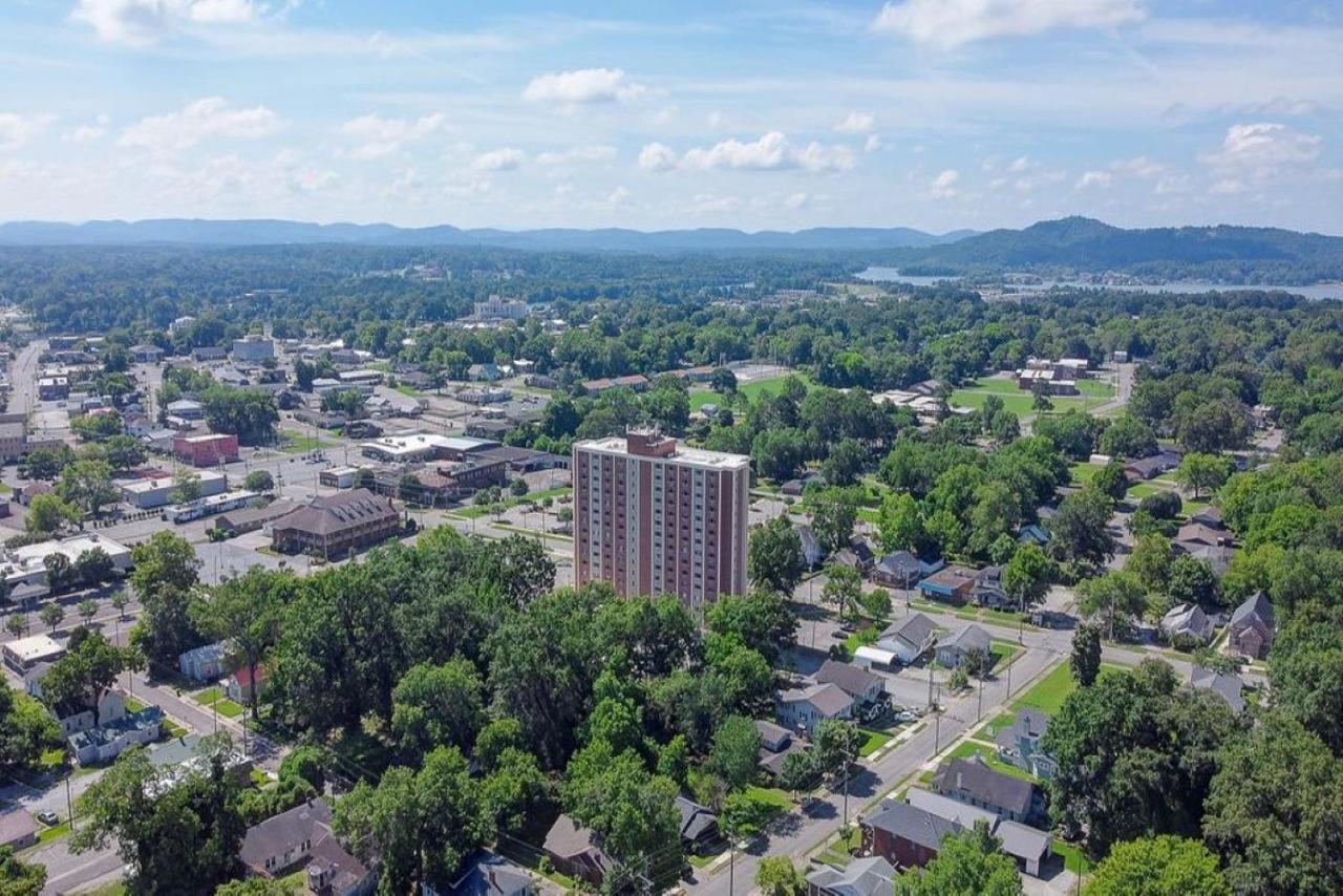 Cozy 1 Bedroom Apartment In Downtown Gadsden, Al Luaran gambar